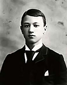 Charles Edward Ives